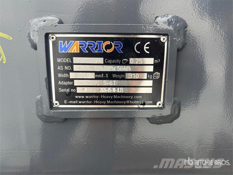 Warrior WBMCS5-1320 52 in Skeleton Cleanup Excavator Bucke Kanalak
