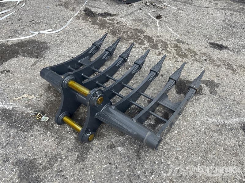 Warrior WBRC05-1000 39 in Excavator Rake - Fits Cat 305 / Pöyhimet ja haravat