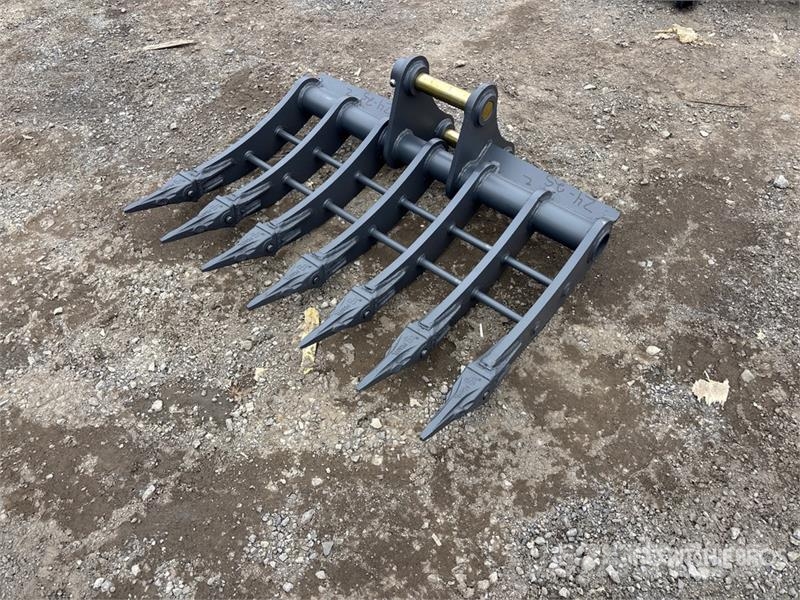Warrior WBRC05-1000 39 in Excavator Rake - Fits Cat 305 / Vaalutid ja kaarutid