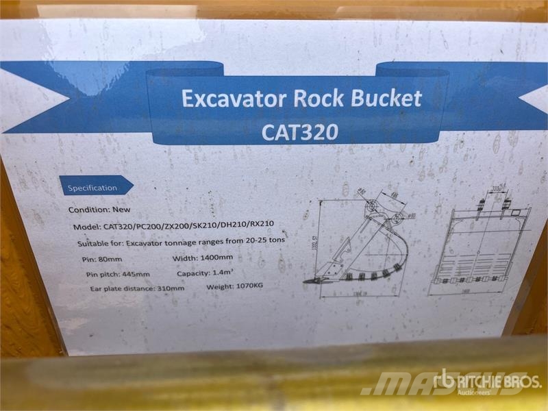 Warrior WBRC20-1400 53 in Digging Excavator Bucket - Fits Žlice