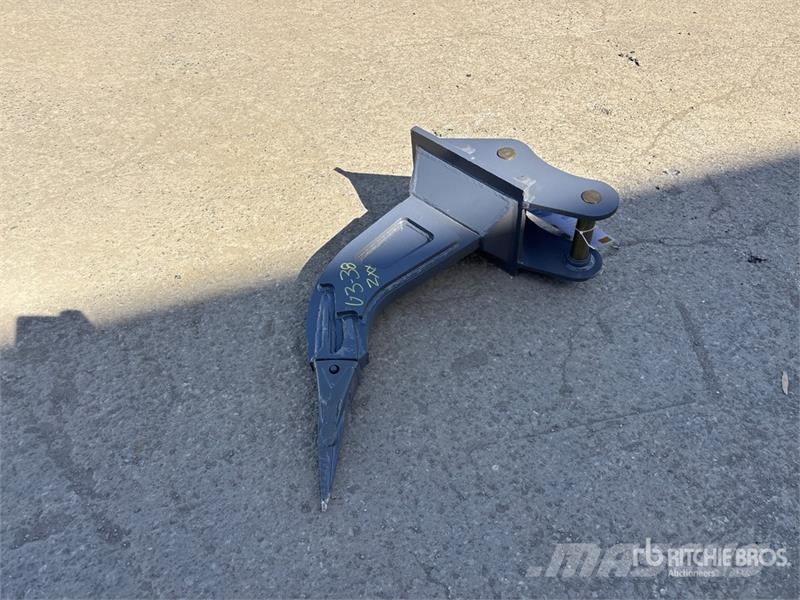 Warrior WR05-06 Excavator Ripper - Fits Cat 305 / 5 - 6 to Escarificadoras