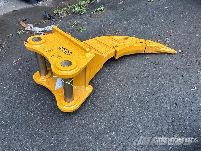 Warrior WRC20-025 Excavator Ripper - Fits Cat 320 / 20 - 2 خداشات