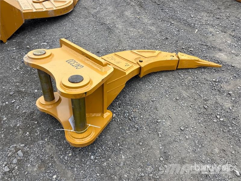 Warrior WRC20-025 Excavator Ripper - Fits Cat 320 / 20 - 2 Rahljalniki