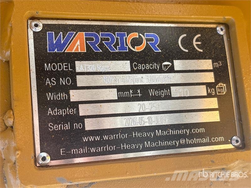 Warrior WRC20-025 Excavator Ripper - Fits Cat 320 / 20 - 2 Kaabitsad