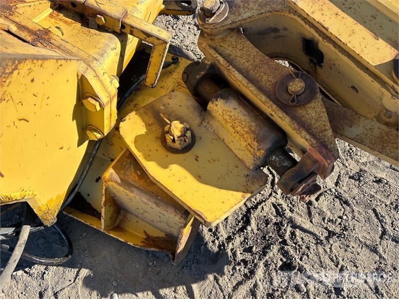 WBM 144 in Motor Grader Snow Wing - Fits Cat 160M حراثات ونصول الجليد