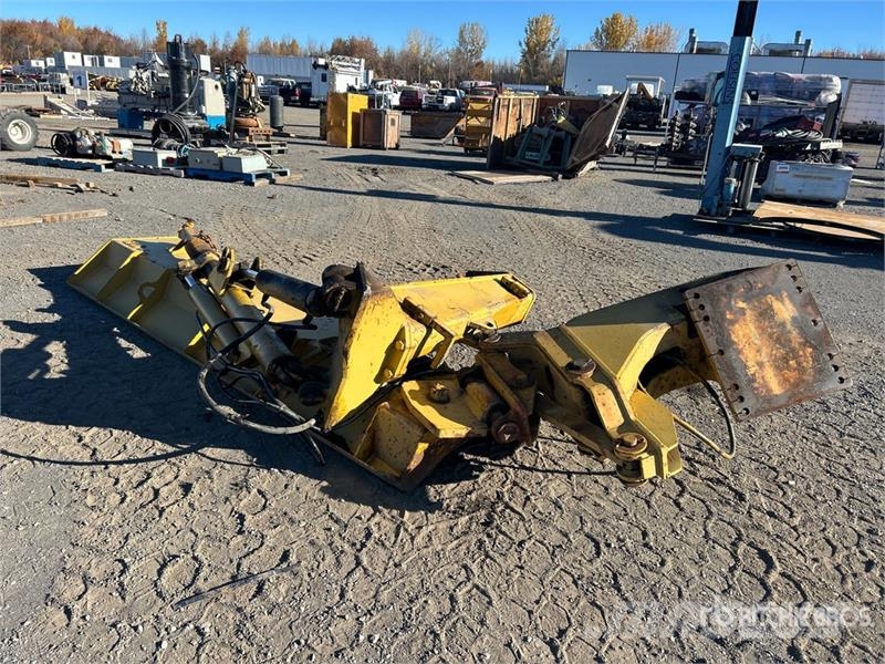 WBM 144 in Motor Grader Snow Wing - Fits Cat 160M حراثات ونصول الجليد