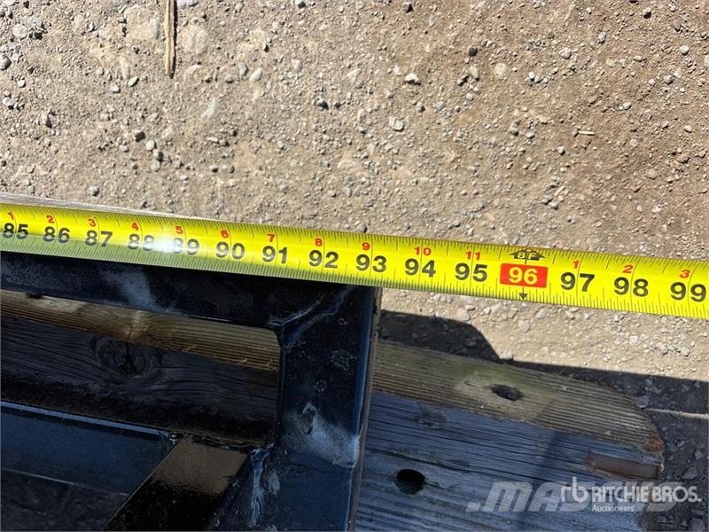 Welding Skid Rack - Fits Pickup Коммерческий транспорт - Другие