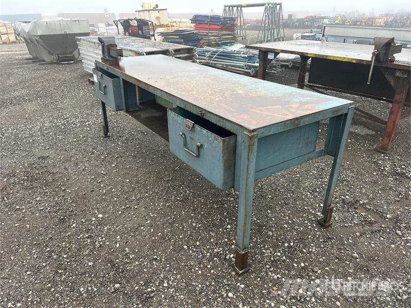 Welding Table 8 ft x 2 ft 7 in x 2 ft 10 in Lauksaimniecība- Citi