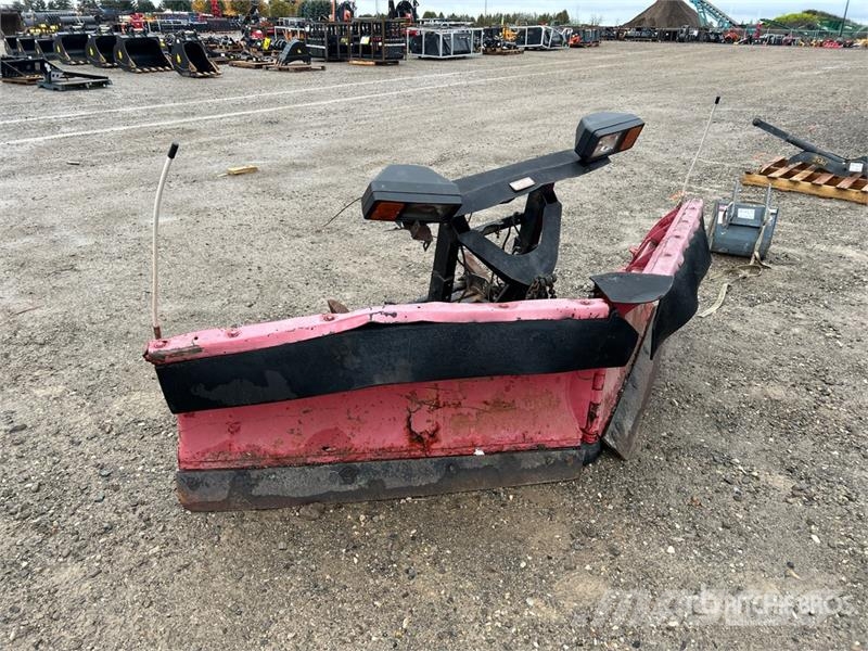 Western 10 ft Snow Plow Снежные отвалы и плуги