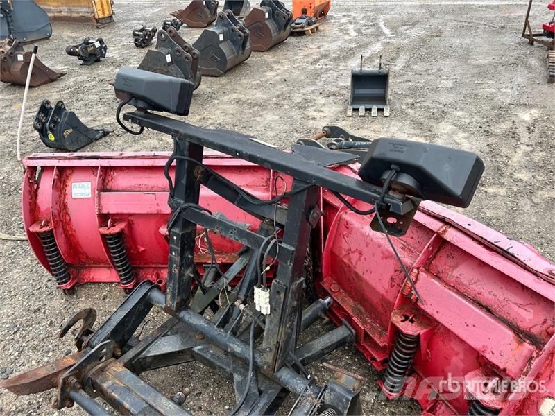 Western 10 ft V Snow Plow Sneskovle og -plove