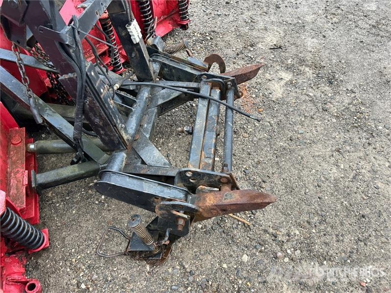 Western 10 ft V Snow Plow Sneskovle og -plove