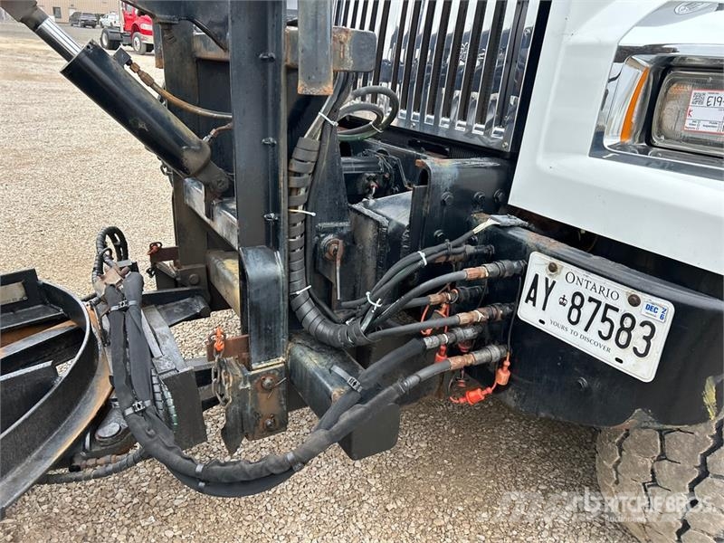 Western 4700 SF 6x4 Snow Plow Truck Комунальні автомобілі / автомобілі загального призначення