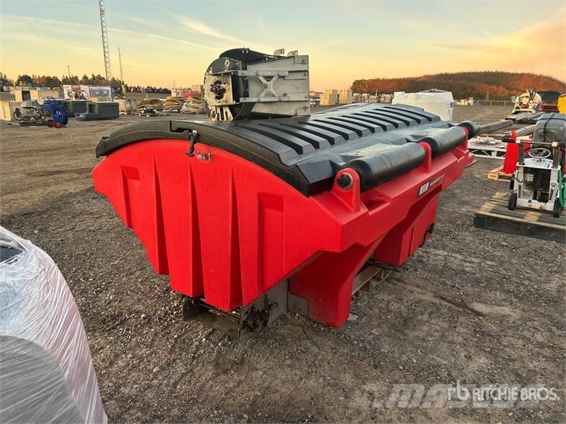 Western Marauder P150C Salt Spreader Posipači soli i peska