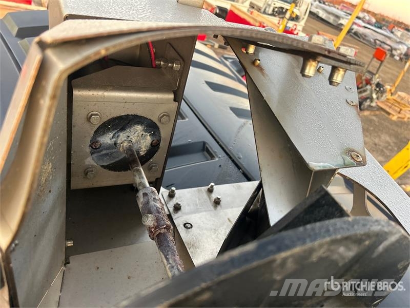 Western Marauder P150C Salt Spreader Posipači soli i peska