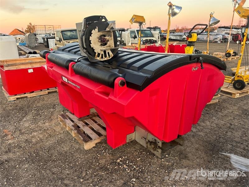 Western Marauder P150C Salt Spreader Posipači soli i peska