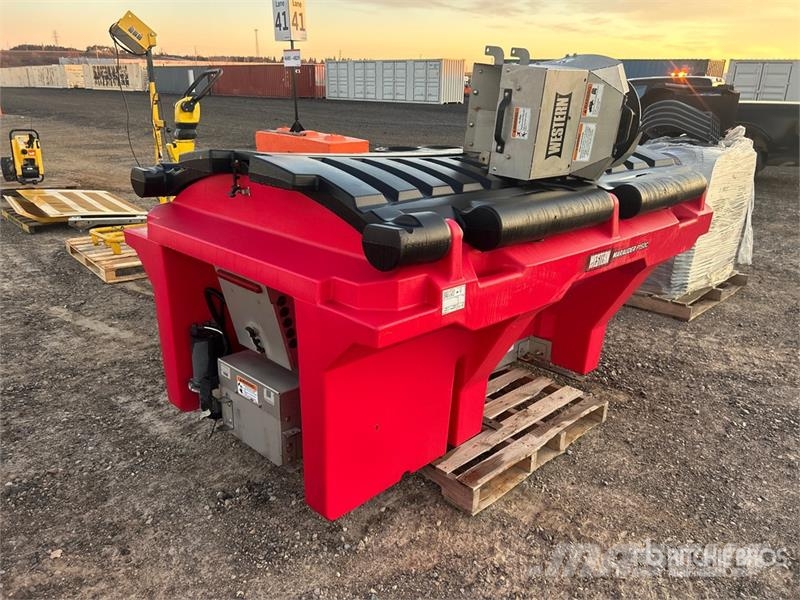 Western Marauder P150C Salt Spreader Posipači soli i peska