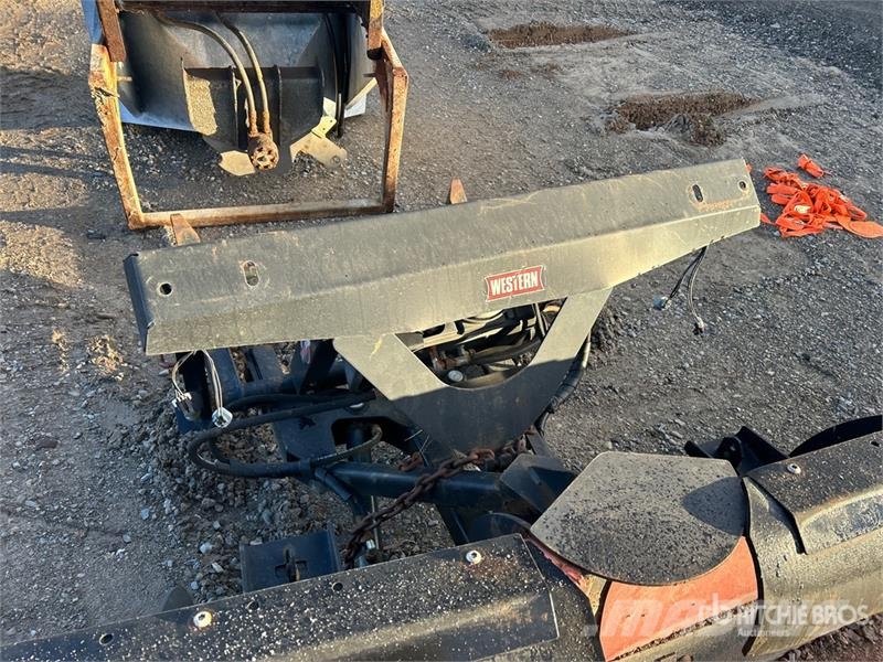 Western MVP3 9.5 Ft V Snow Plow Hojas y cuñas quitanieves