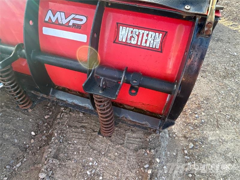 Western MVP3 9.5 Ft V Snow Plow Hojas y cuñas quitanieves
