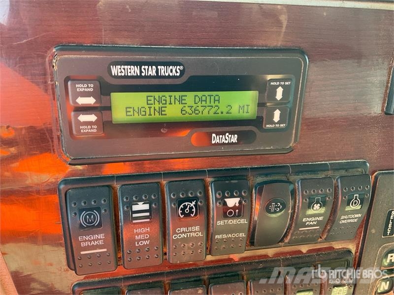 Western Star 21HXXPD15 on Western Star 4900FA 8x6 Vacuum Excava Kombi vozila/ vakum kamioni