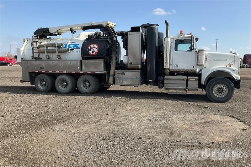 Western Star 21HXXPD15 on Western Star 4900FA 8x6 Vacuum Excava Kombi vozila/ vakum kamioni