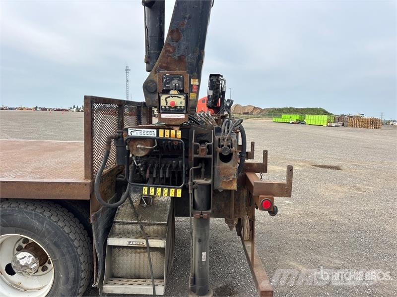 Western Star 335 K-4 CLX 7500 lb Knuckle Boom on Western Star 4 크레인 트럭