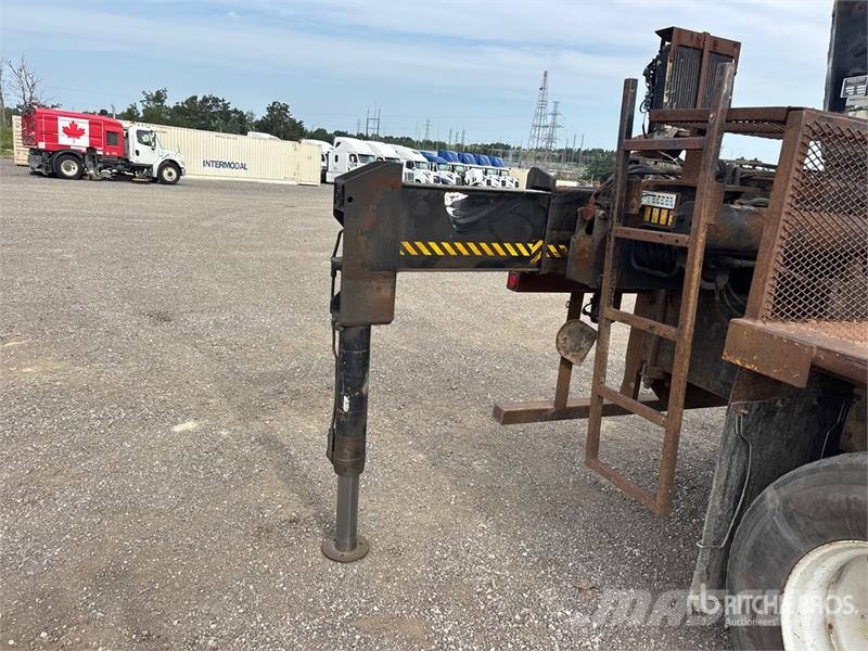 Western Star 335 K-4 CLX 7500 lb Knuckle Boom on Western Star 4 크레인 트럭
