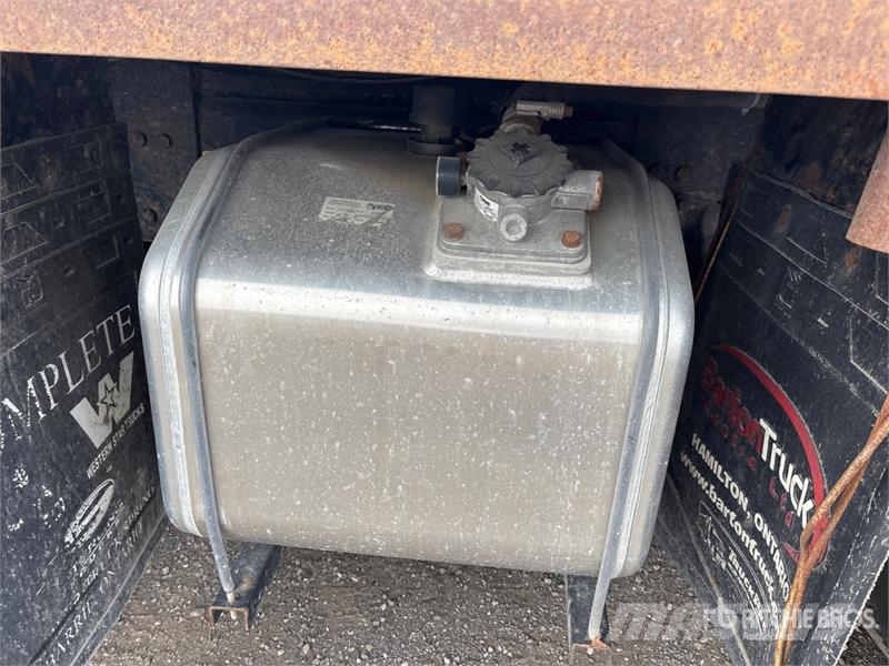 Western Star 335 K-4 CLX 7500 lb Knuckle Boom on Western Star 4 크레인 트럭