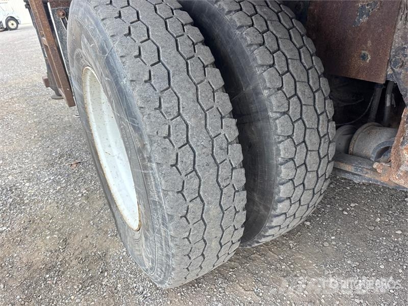 Western Star 335 K-4 CLX 7500 lb Knuckle Boom on Western Star 4 크레인 트럭