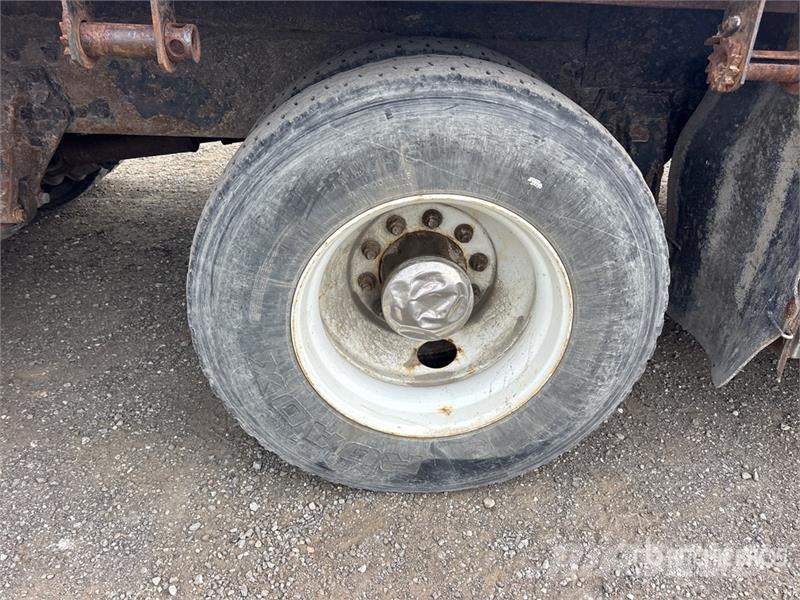 Western Star 335 K-4 CLX 7500 lb Knuckle Boom on Western Star 4 크레인 트럭