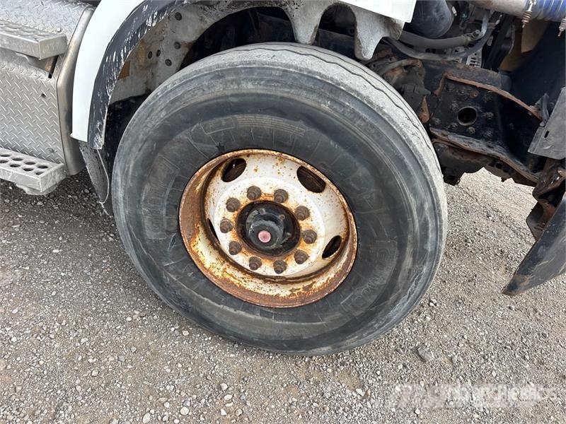 Western Star 335 K-4 CLX 7500 lb Knuckle Boom on Western Star 4 크레인 트럭