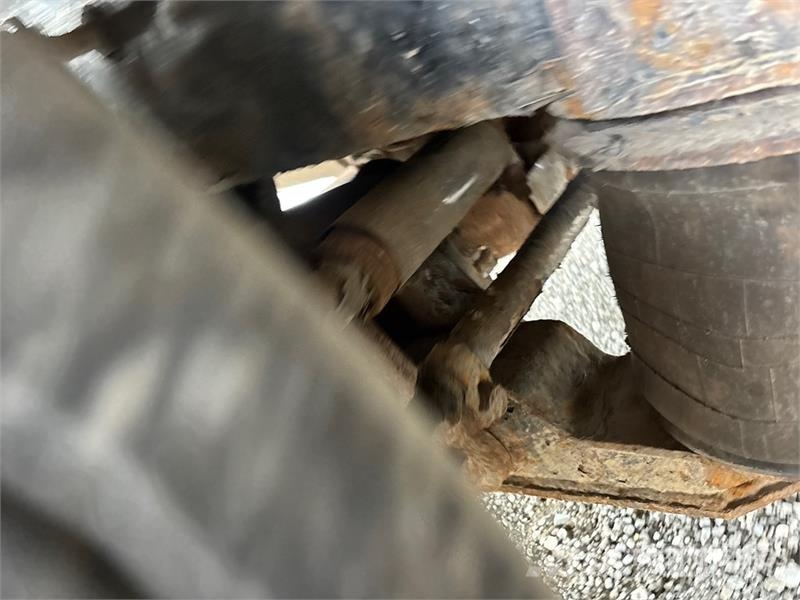 Western Star 335 K-4 CLX 7500 lb Knuckle Boom on Western Star 4 크레인 트럭