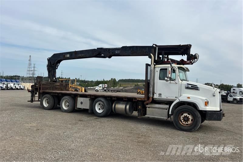 Western Star 335 K-4 CLX 7500 lb Knuckle Boom on Western Star 4 크레인 트럭