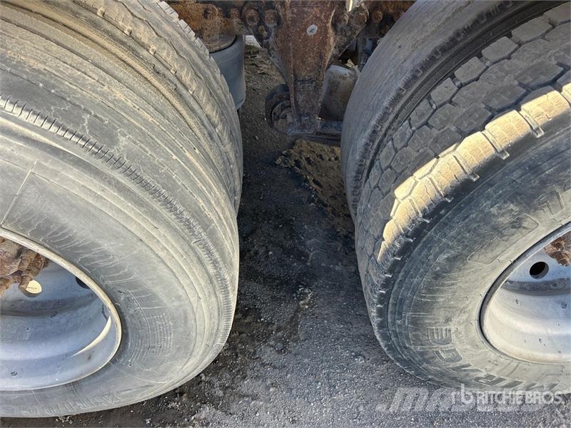 Western Star 4700 Kabine i unutrašnjost
