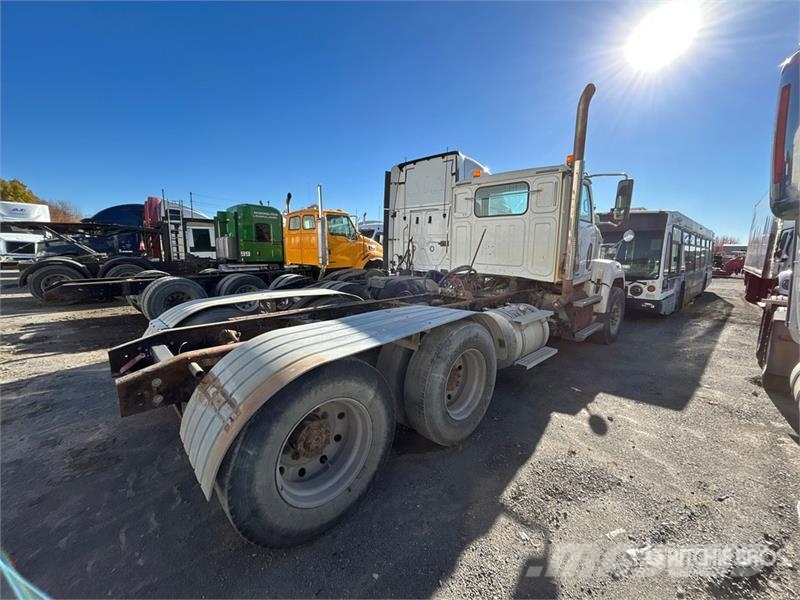 Western Star 4700 Kabine i unutrašnjost