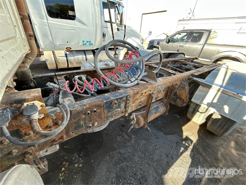 Western Star 4700 Kabine i unutrašnjost