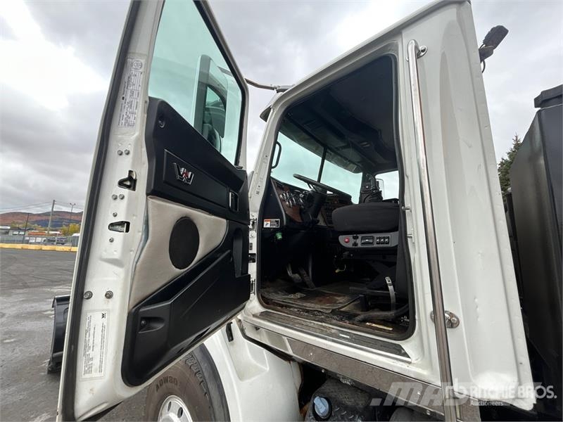 Western Star 4700 4x4 Snow Plow Truck Onderhoud voertuigen