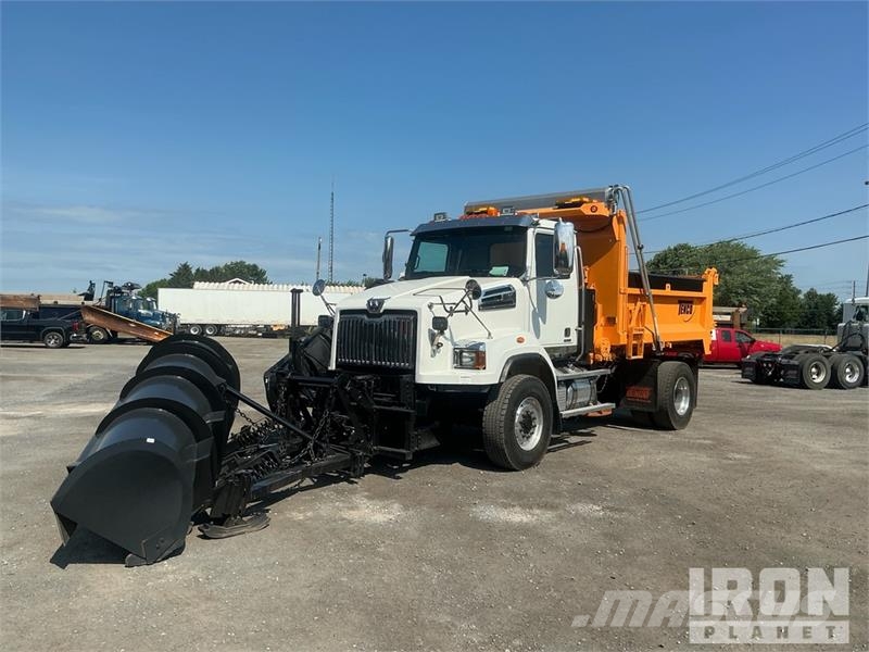 Western Star 4700 4x4 Snow Plow Truck Kommunalt / generelt kjøretøy