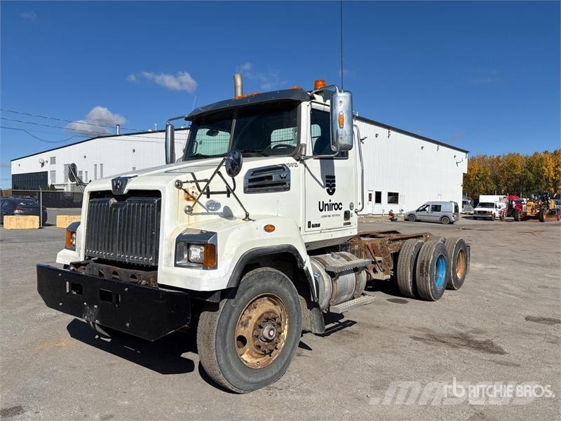 Western Star 4700 6x4 Cab and Chassis Kabine i unutrašnjost