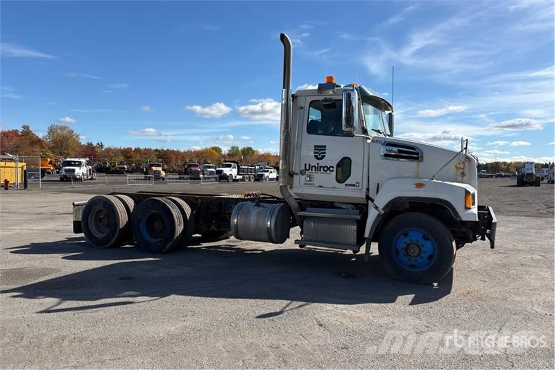Western Star 4700 6x4 Cab and Chassis Kabiner og interiør
