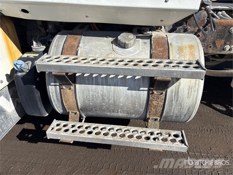 Western Star 4700 6x4 Cab and Chassis Kabine i unutrašnjost