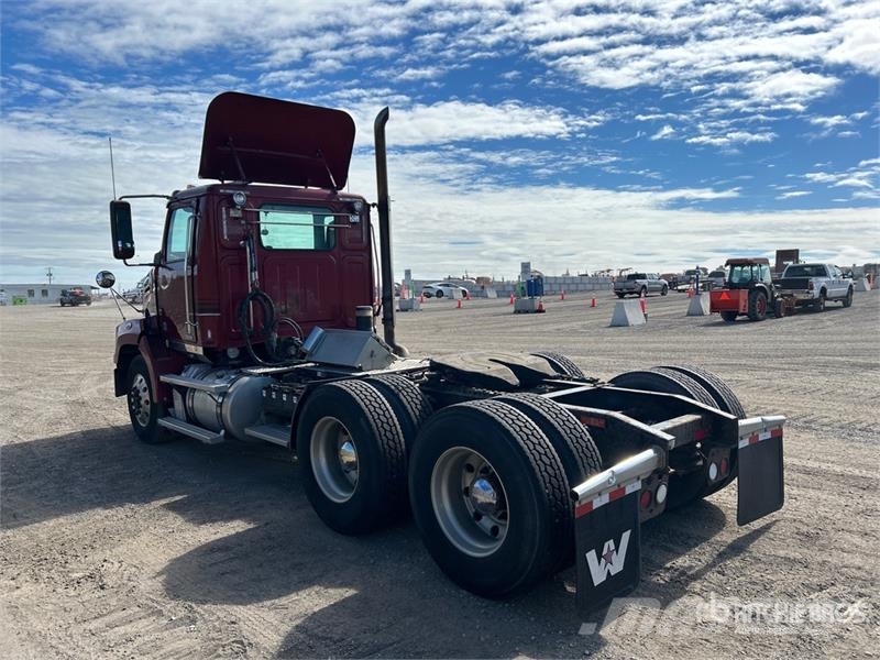 Western Star 4700 6x4 T/A Day Cab Truck Tractor وحدات الجر
