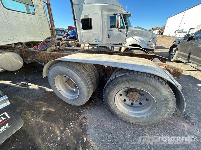Western Star 4700 6x4 Cab and Chassis Cabines