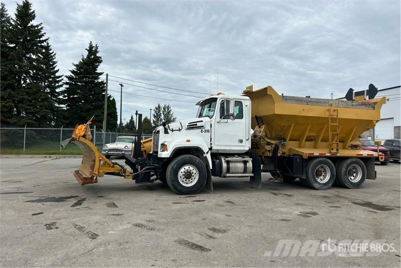 Western Star 4700 6x4 Snow Plow Truck Komunálne / Multi-úžitkové vozidlá
