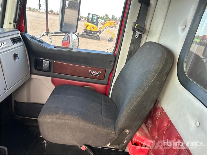 Western Star 4700 8x4 Tri/A Dump Truck 덤프 트럭