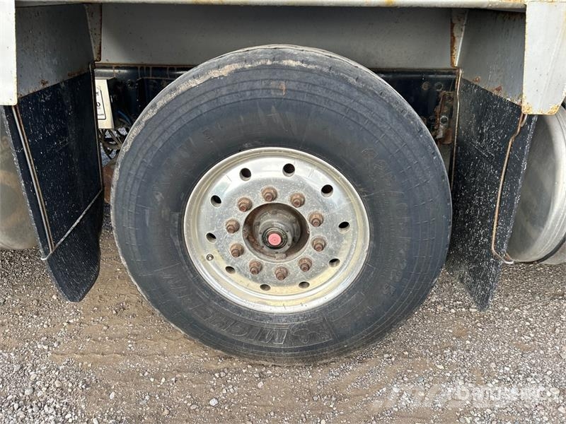 Western Star 4700 8x4 Tri/A Dump Truck 덤프 트럭