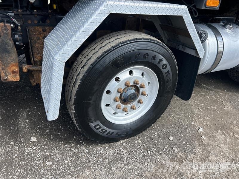 Western Star 4700 8x4 Twin-Steer T/A Dump Truck Lastbiler med tip