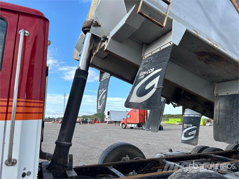Western Star 4700 8x4 Tri/A Dump Truck 덤프 트럭