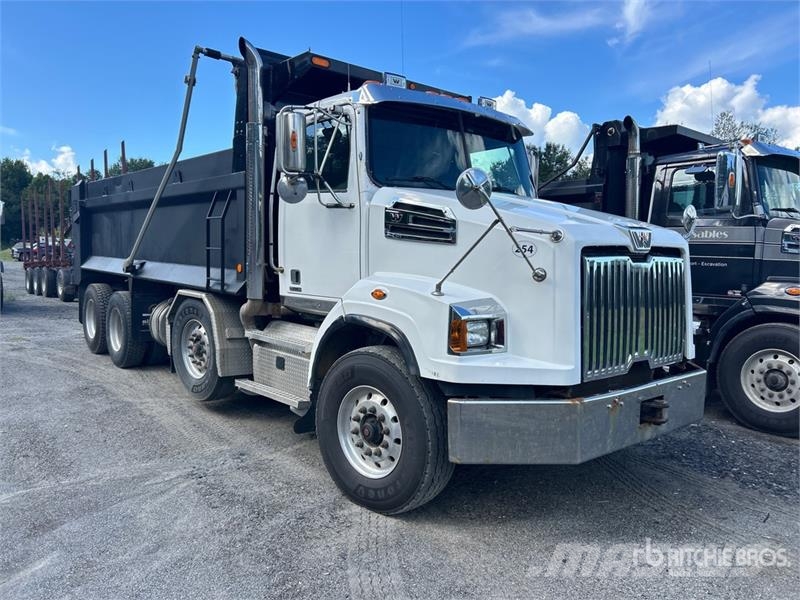Western Star 4700 8x4 Twin-Steer T/A Dump Truck 덤프 트럭