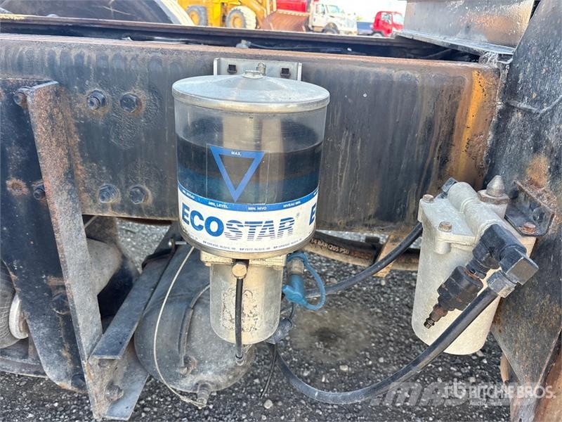 Western Star 4700 8x4 Tri/A Dump Truck 덤프 트럭