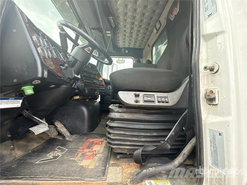 Western Star 4700 8x4 Twin-Steer T/A Dump Truck Lastbiler med tip